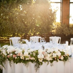 Tips to Arrange Flower Decoration for an Upcoming Wedding in Dubai
