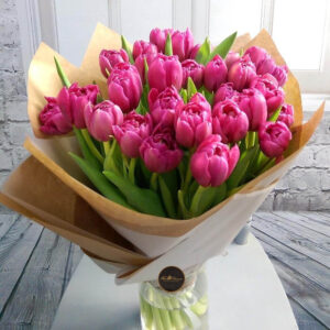 25 pink Tulips bouquet